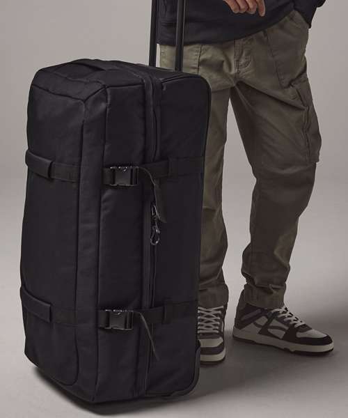 Escape check-in wheelie